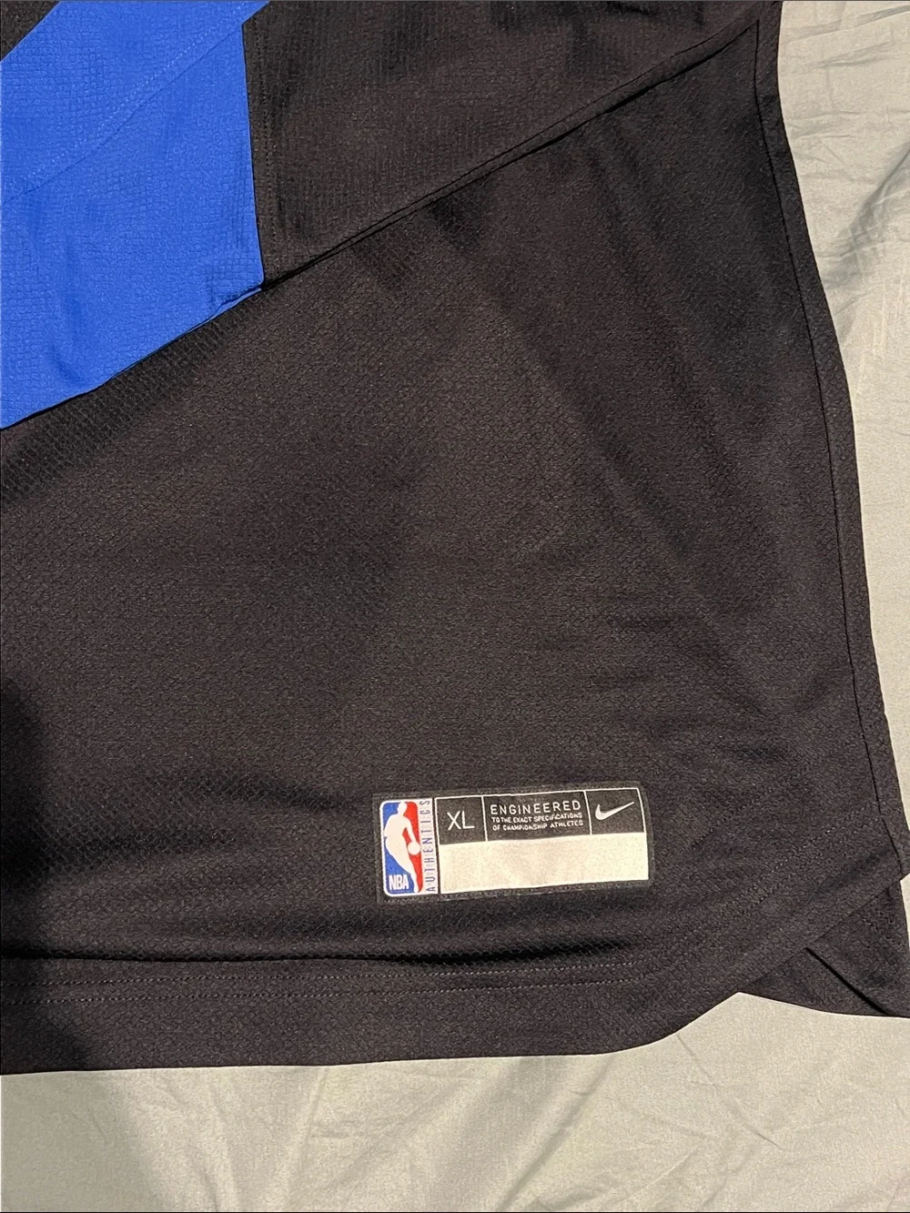 Nike Dallas Mavericks (NBA) Mesh Long Sleeve Warmup Short